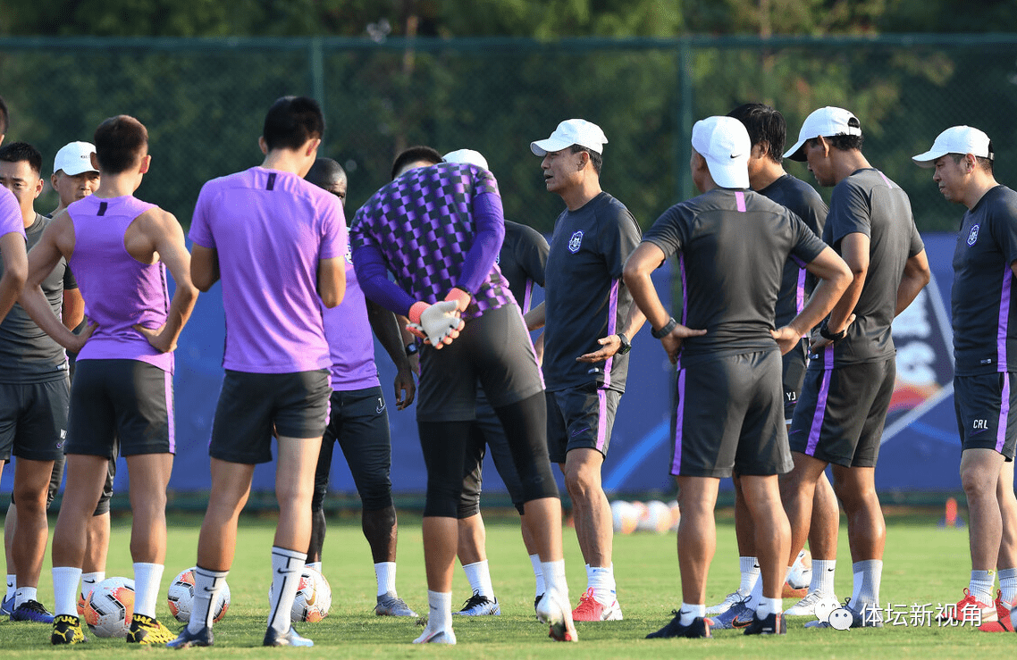 体育赛事-关于西亚卡姆焦点对战，塔图姆与70激战法国队分钟，晋级下一阶段胜负难料！引发球迷热议的信息-体育赛事