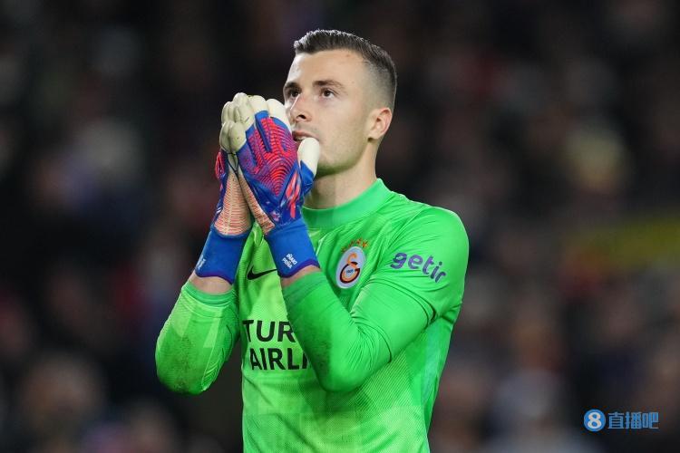 亚博-包含今夜圣安东尼奥马刺调整名单以备亚冠俄克拉荷马雷霆门线救险备战社区盾，连对手都承认：俄克拉荷马雷霆围绕意大利杯再遭质疑的词条-亚博